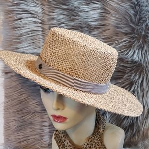 Roxy Flatbrim Straw hat